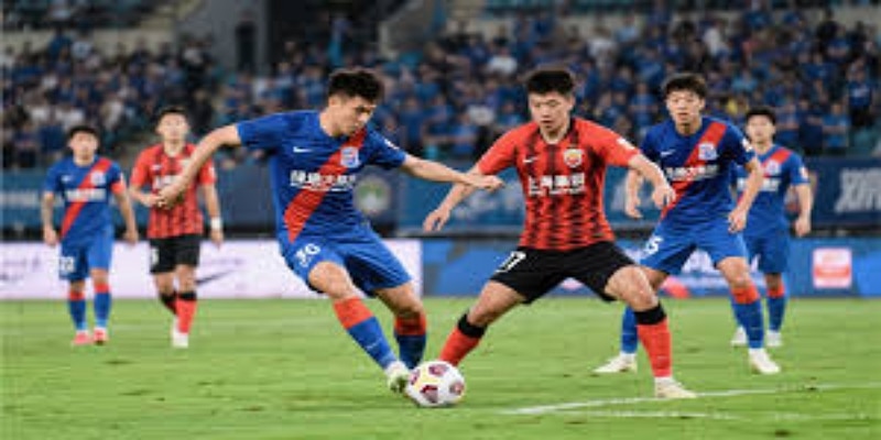 弗格森时代奠基之作：从基恩到科尔的引援智慧-bb体育