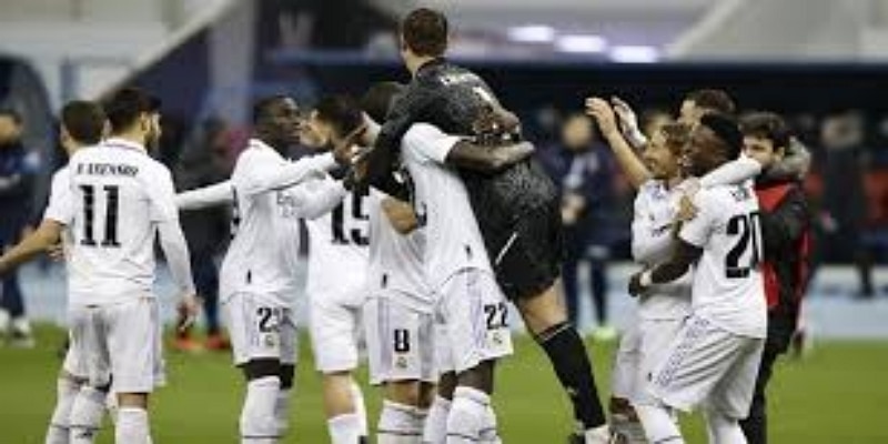 战术复盘：法尔克的防守反击精密方程式-bb体育