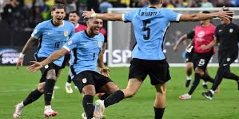 点球大战惊心动魄：bb体育解析关键扑救与罚球策略- bb体育