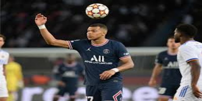 技术风格全面解析：bb体育对比“卡西式冷静”能否在英超奏效？-  bb体育