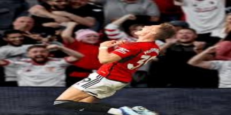 曼联中场重组的战术影响—bb体育