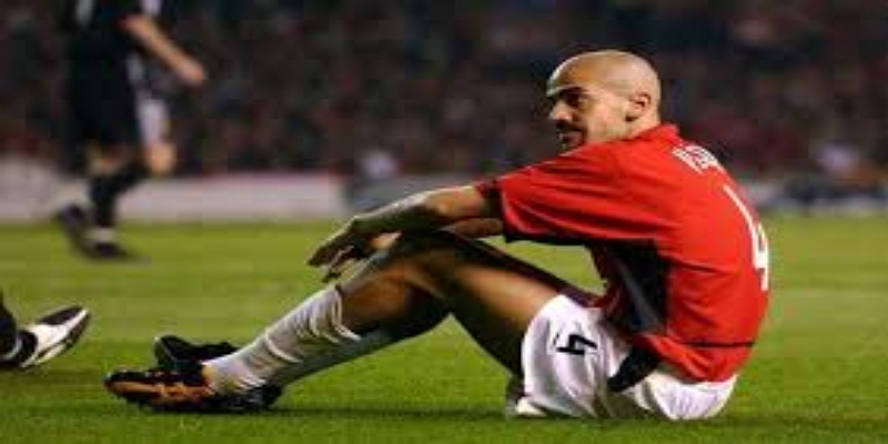 bb体育转会解析-多方竞逐下的贝隆价值评估 -bb体育