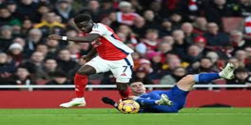 终场冲突与主帅染红的潜在影响-bb体育