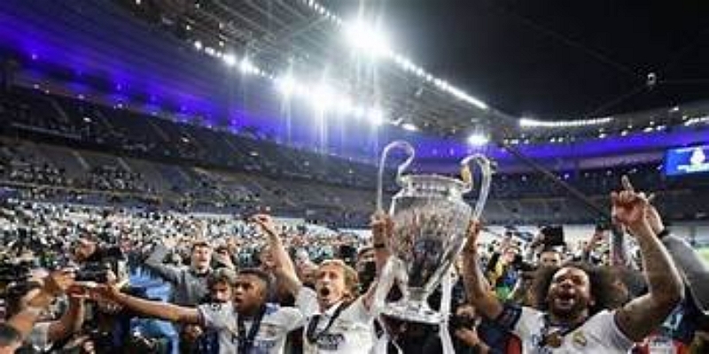 安切洛蒂的管理哲学：教练大师还是战术天才？  - bb体育