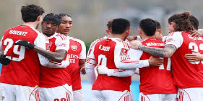 战术应对方案：滕哈格的关键抉择-bb体育