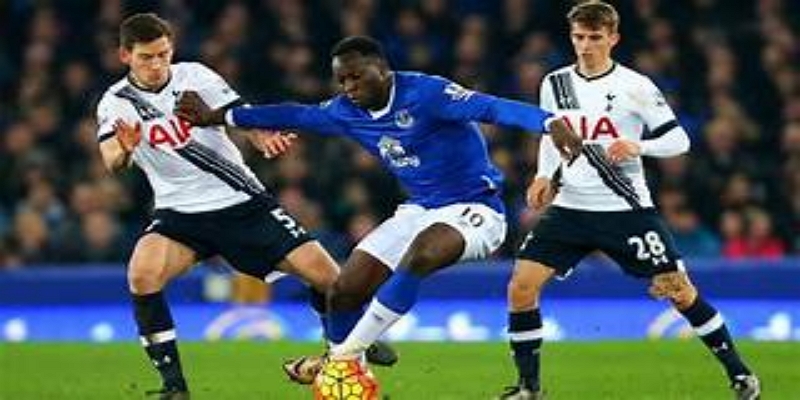 bb体育前瞻：借鉴罗斯郡奇迹，邓迪联能否完成逆袭-bb体育